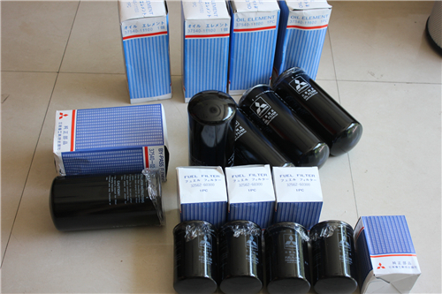 三菱S6R-PTA柴油發(fā)動機燃油濾清器