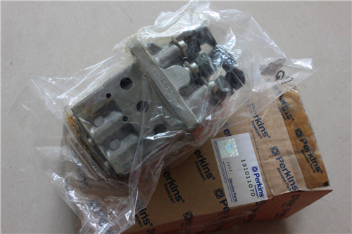 珀金斯柴油發(fā)動機(jī)柴油發(fā)電機(jī)組工程機(jī)械配件2644 D057燃料噴射泵