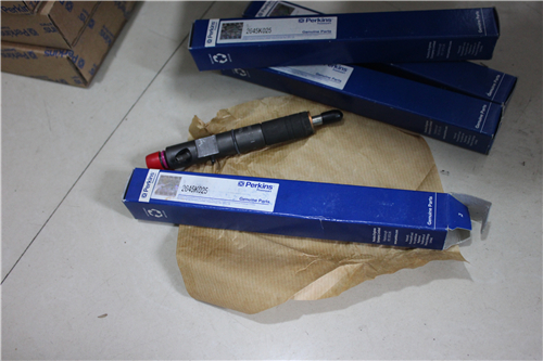 珀金斯發動機1206E-E70TTA配件T409982噴油器、預熱塞、燃油管、正時齒輪